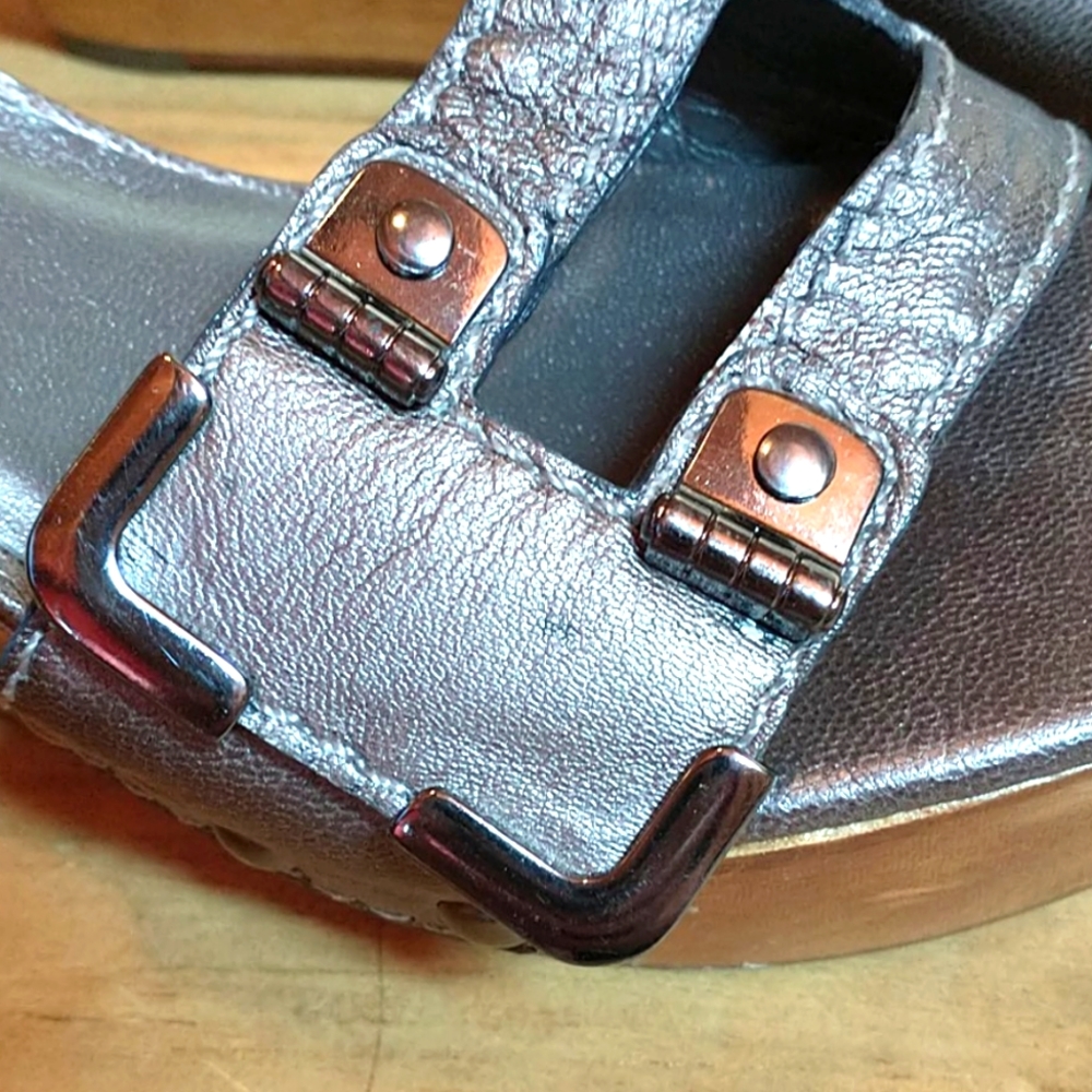 Kooba Wedge Slides - Picture 3 of 6